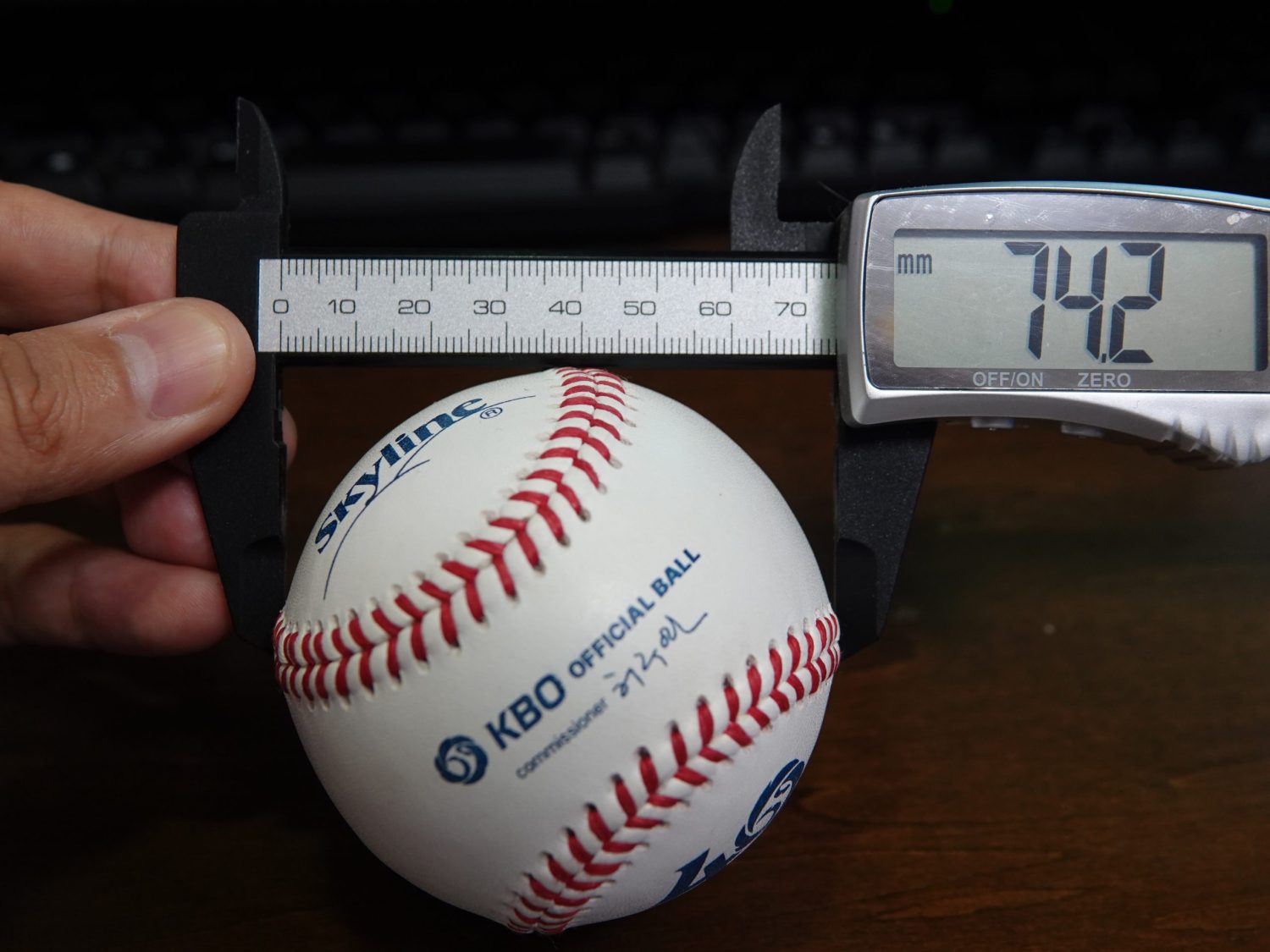ボールの違いについて/NPB・MLB（WBC）・KBO・アマチュアで比較 